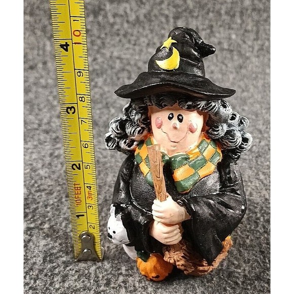 Zany Zelda Roly Poly Figure Autumn Harvest collection Halloween Resin/Ceramic - Picture 8 of 8
